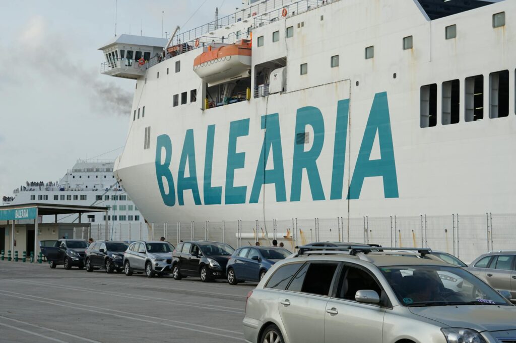 cruise ship city