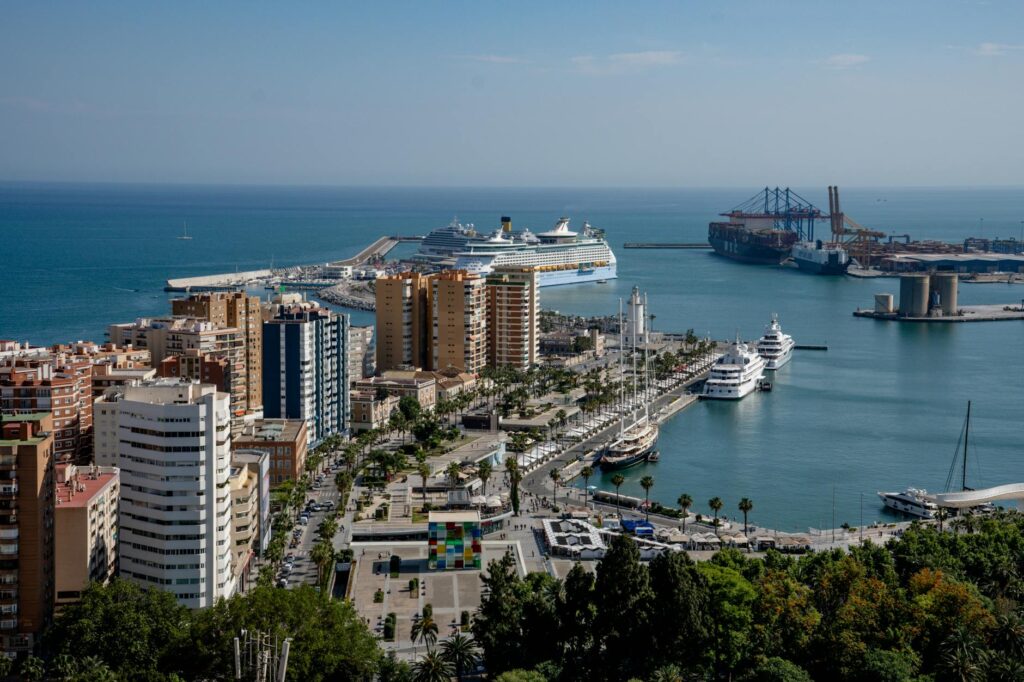 cruise ship coast