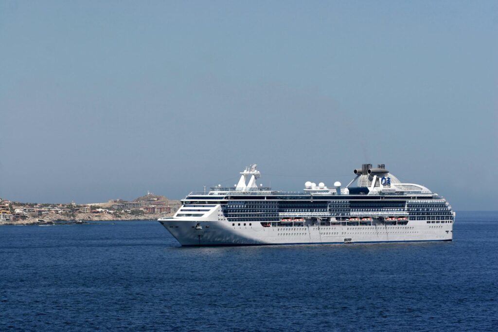 cruise ship panorama