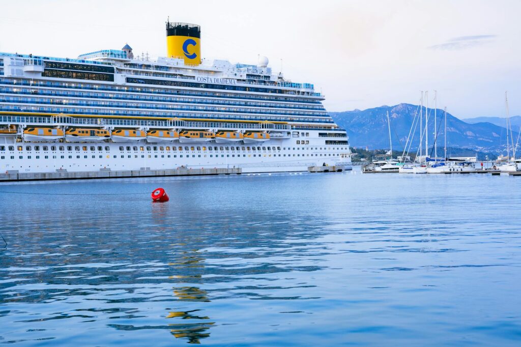 Costa Diadema : Guide Complet de l’Oursin Royal des Récifs