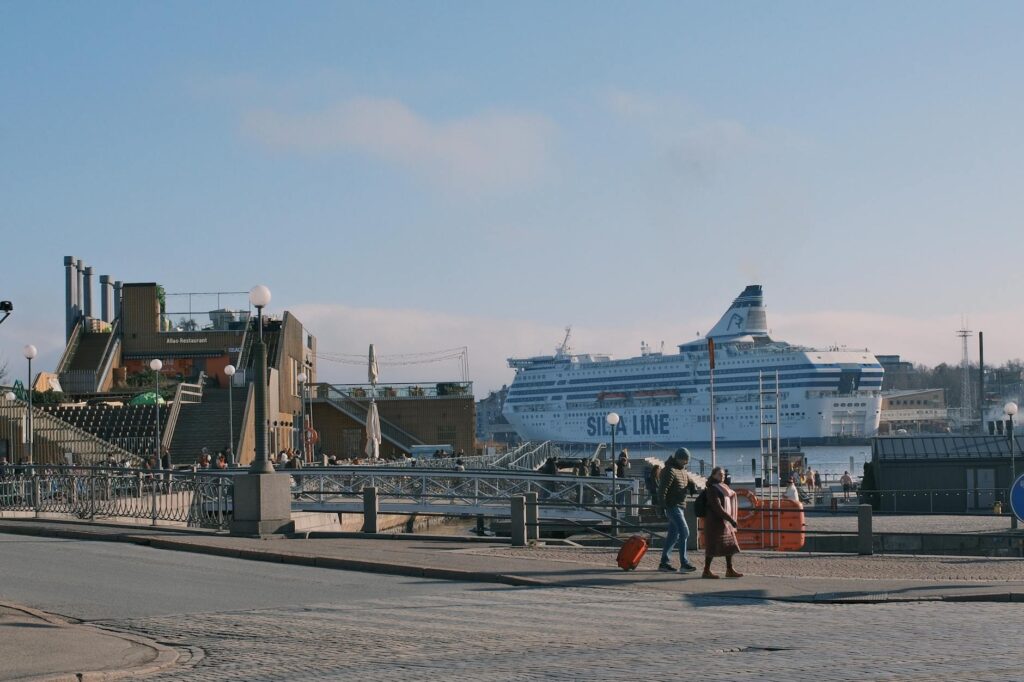 Symphony of the Seas : Le Plus Grand Navire de Croisière du Monde | Guide Complet 2026