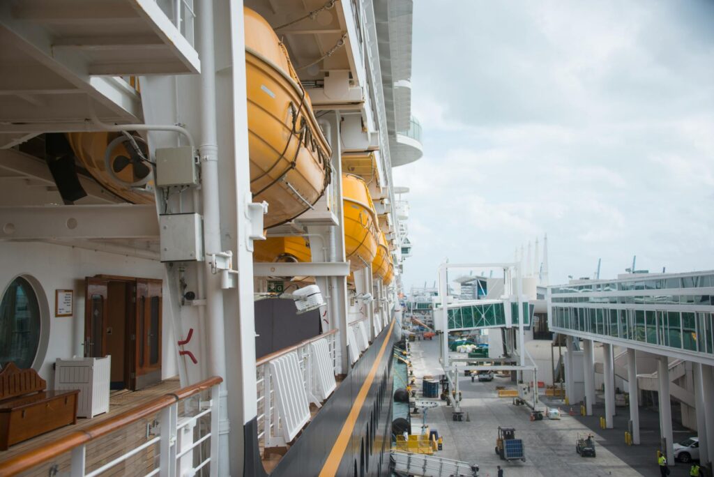 Embarquement Croisière : 12 Astuces pour Monter à Bord sans Stress