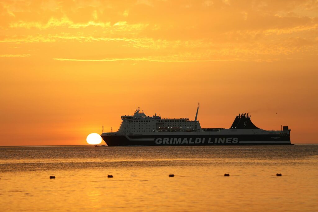 Ichnusa Lines : La Compagnie de Ferry pour la Sardaigne